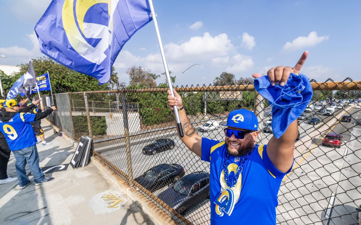 Rams superfan Poko Taufahema displayed his team spirit.