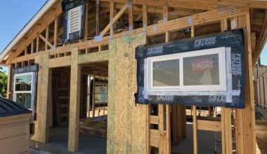 SDUSD to convert University Heights headquarters into teacher housing