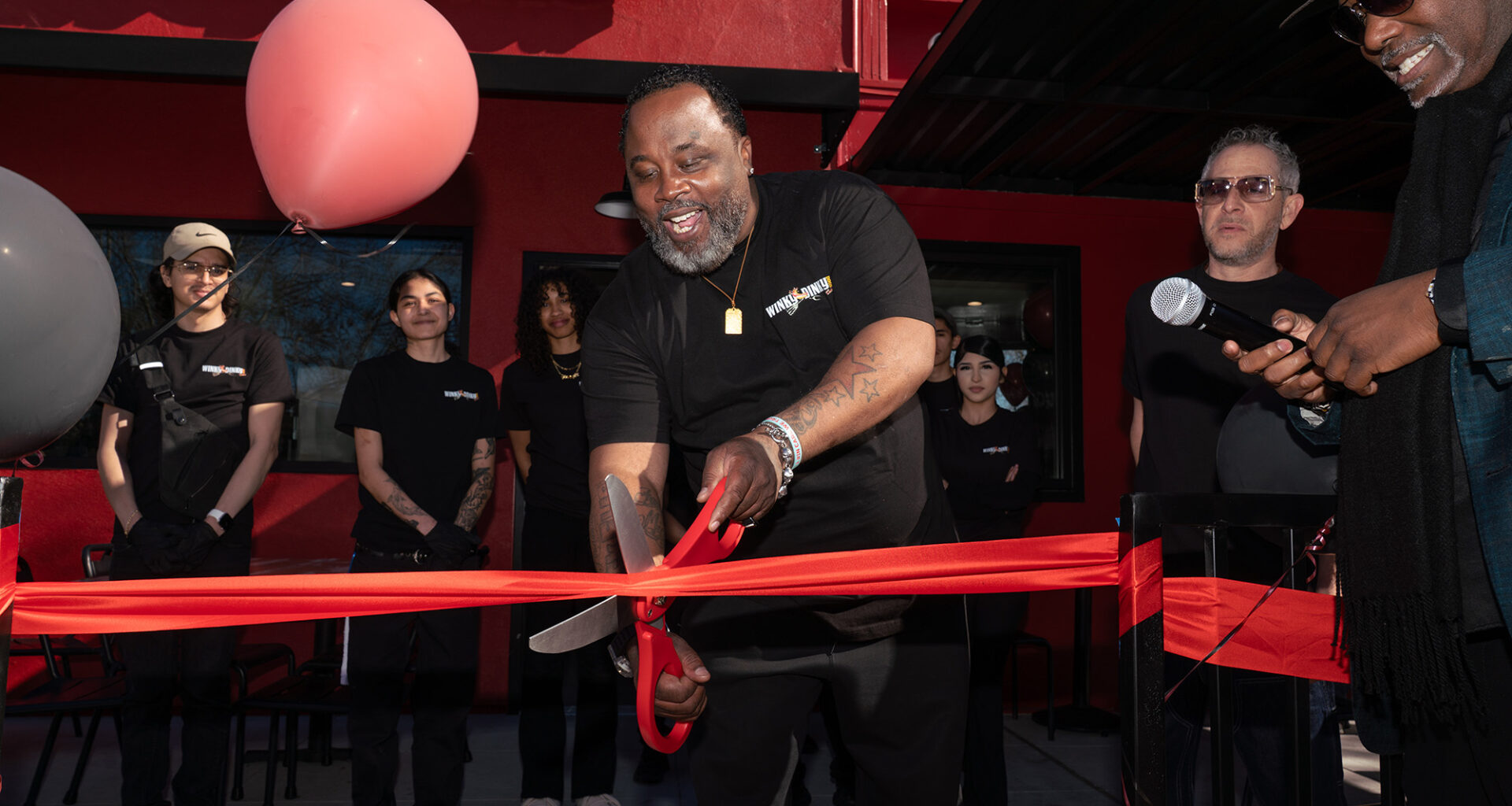 Hot dog days return to iconic, triangular Temescal building