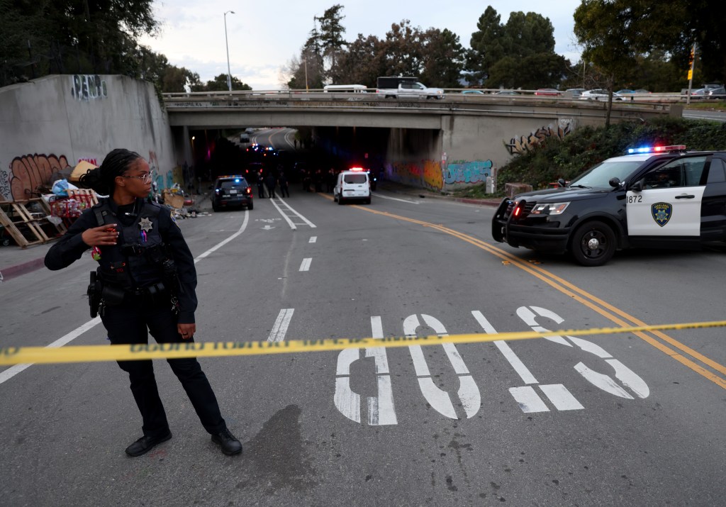 Oakland man charged with attempted murder of SFPD officer in incident where OPD officer shot into the ground
