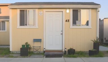 Tiny home shelter helps Sacramento's homeless young adults get back on their feet