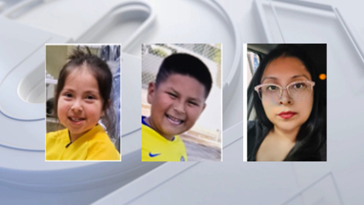 California Amber Alert: 2 children reported missing out of Santa Clarita