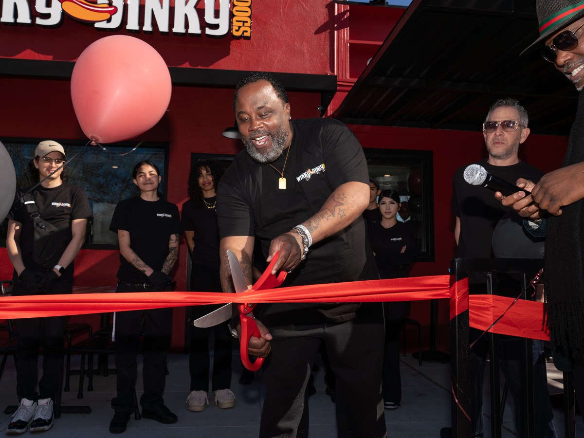 Hot dog days return to iconic, triangular Temescal building