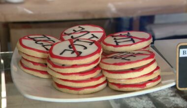 San Francisco bakery faces online backlash over anti-ICE cookies