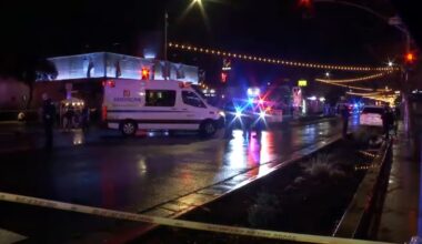 Multiple people stabbed in central Fresno, police say