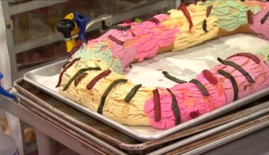 Valley families celebrate Three Kings Day with Rosca de Reyes