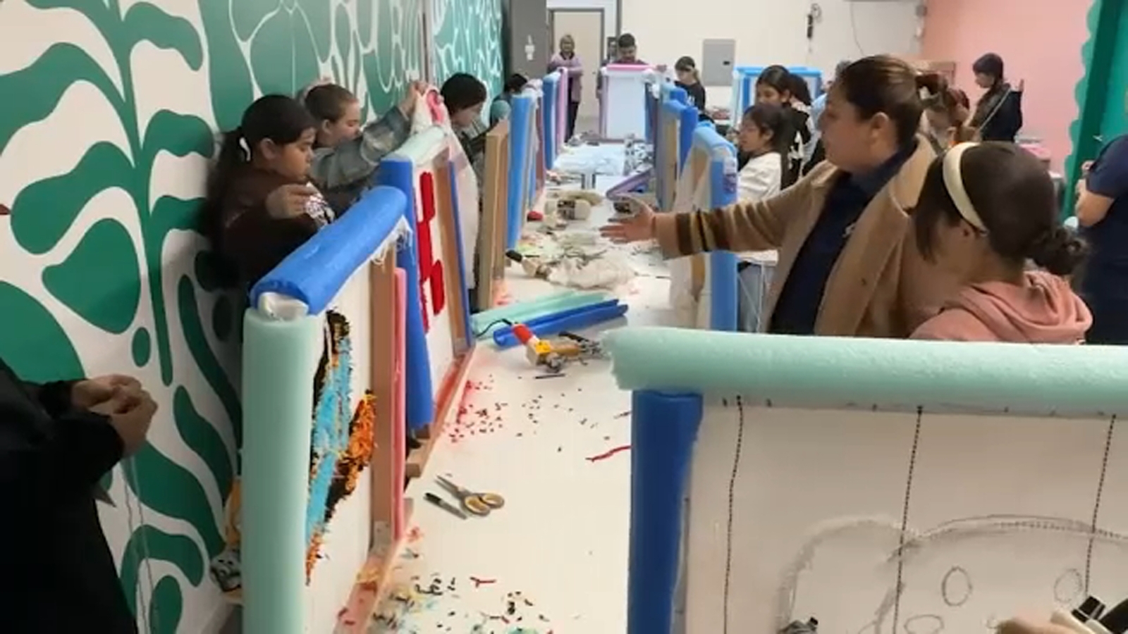 Madera Unified students learn to make their own rugs at 'Magic Threads' winter camp