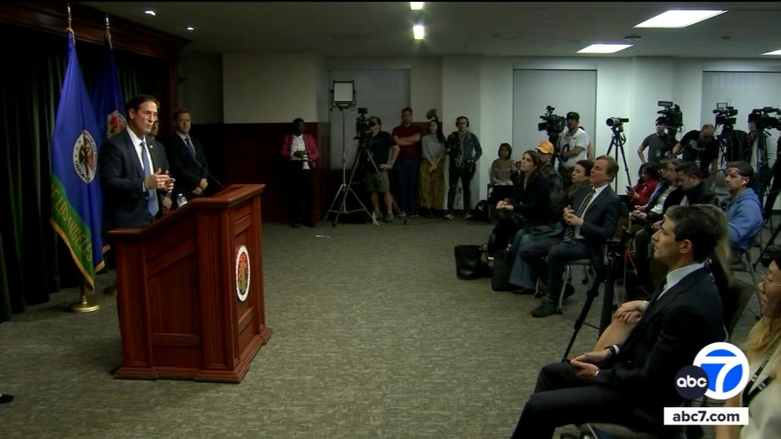 Hochman says LA County DA's office employee was 'wrongfully detained' by ICE