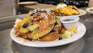 Dine and Dish: Red Apple Cafe in northwest Fresno