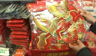 Tariffs putting damper on San Francisco Chinatown's Lunar New Year, but Year of the Horse presents optimism