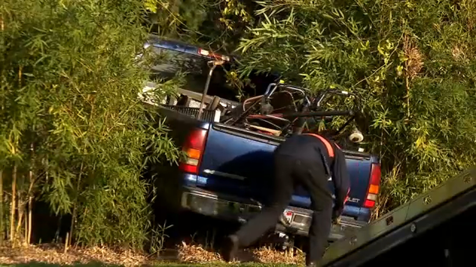Elderly man suffers medical emergency, crashes into cars and fence in east central Fresno