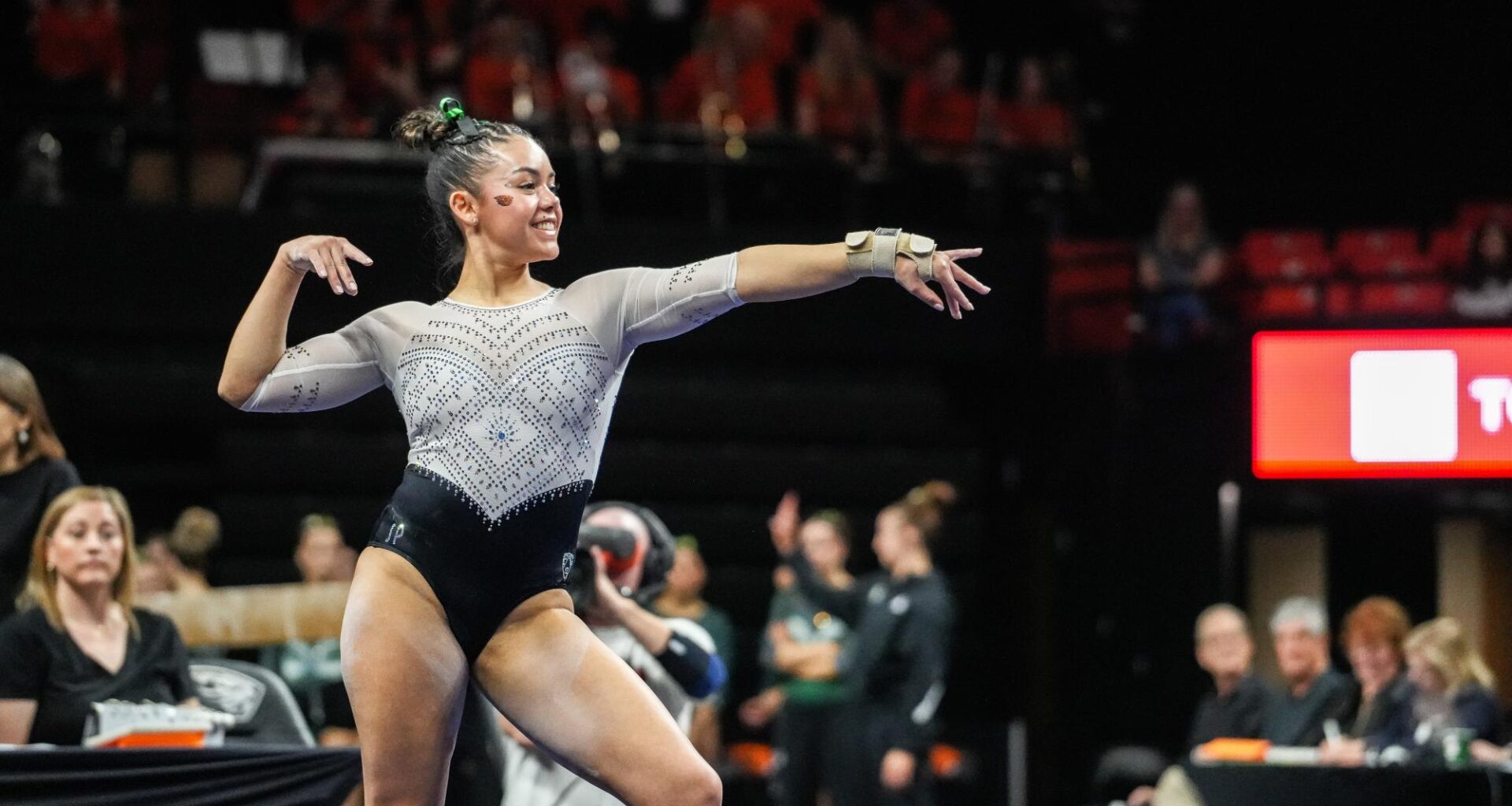 Beavers defeat Sacramento State, earning first win of the season – The Daily Barometer