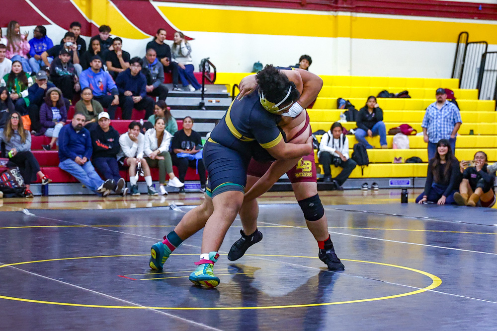 Long Beach Poly Wins Moore League Boys’ Wrestling Title For First Time Since 1989, Poly Girls Claim 3-Peat – The562.org