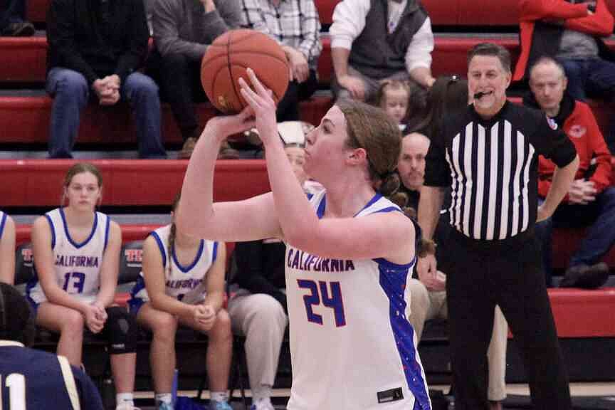 California slips below .500 in loss to Principia