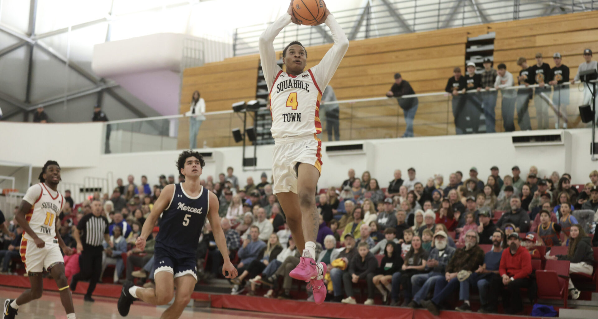 Claim Jumpers overwhelm Fresno City, Merced in conference play