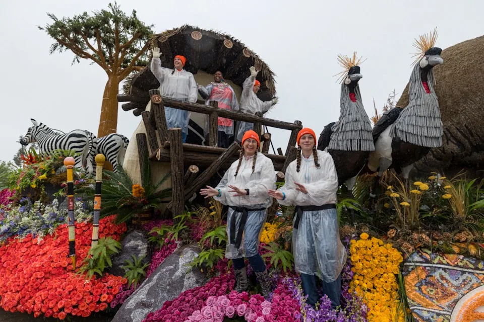 San Diego Zoo Wildlife Alliance’s “Giant Strides Together” float wins Grand Marshal Award at 137th Rose Parade.