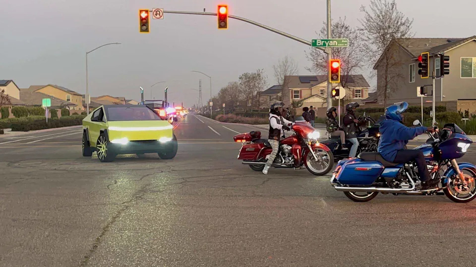 Motorcycles and classic cars participated in the Central East football parade on Thursday, Jan. 15, 2026.