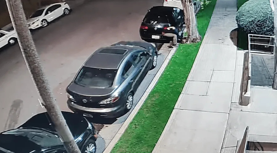 Silverlake windshield smasher