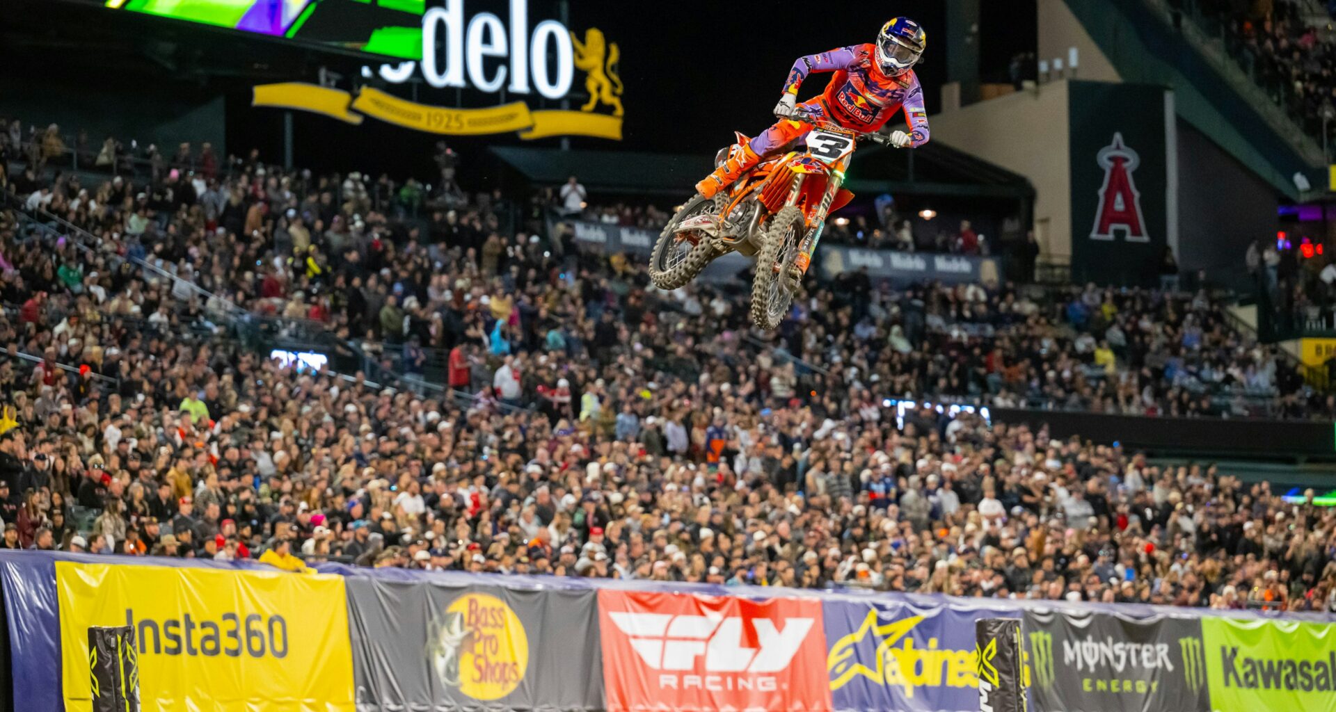 Video: 2026 Anaheim 1 Supercross 250SX and 450SX Video Highlights