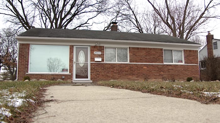 Who owns this Oakland County house? Family, seller clash over property rights