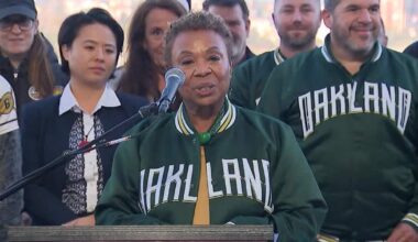 Oakland to host Bay Area's only official Super Bowl watch party