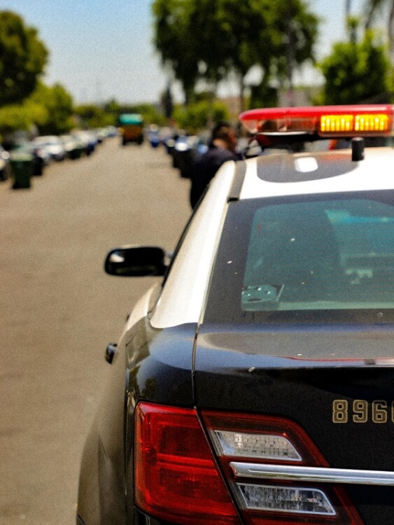 Police seek hit-and-run driver after food truck crash injures woman on Pico Boulevard