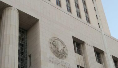 Glendale woman pleads not guilty to alleged role in terror plot | News