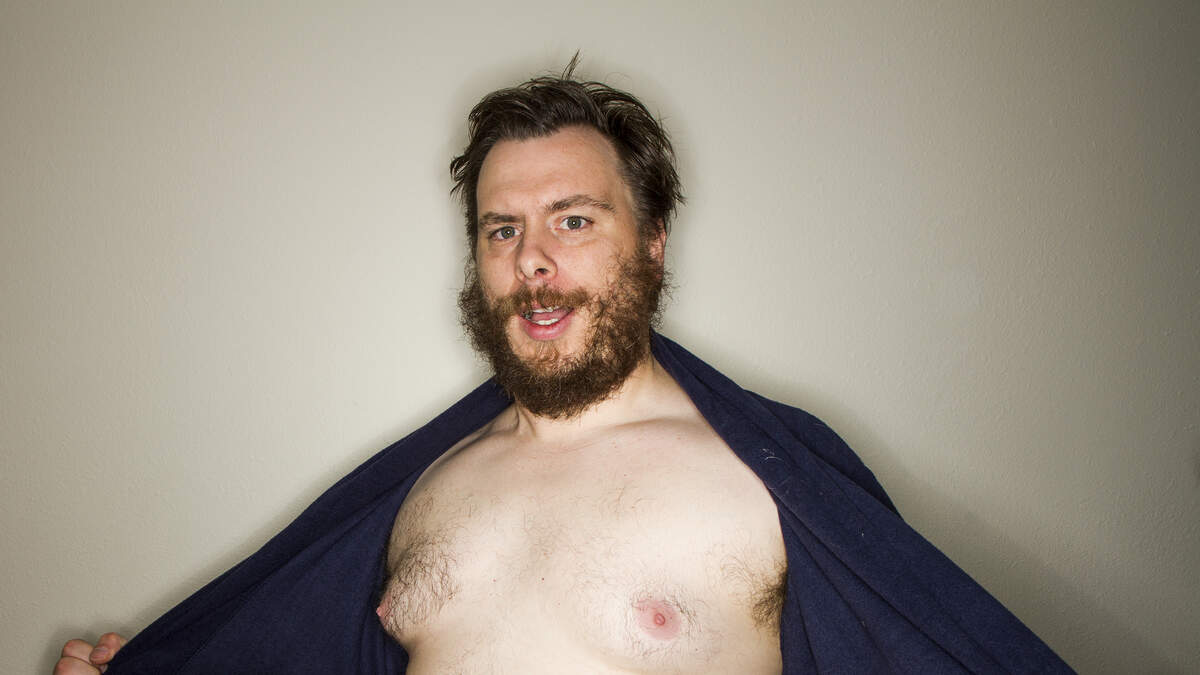 Naked Neighbor in L.A. Faces Indecent Exposure Allegations