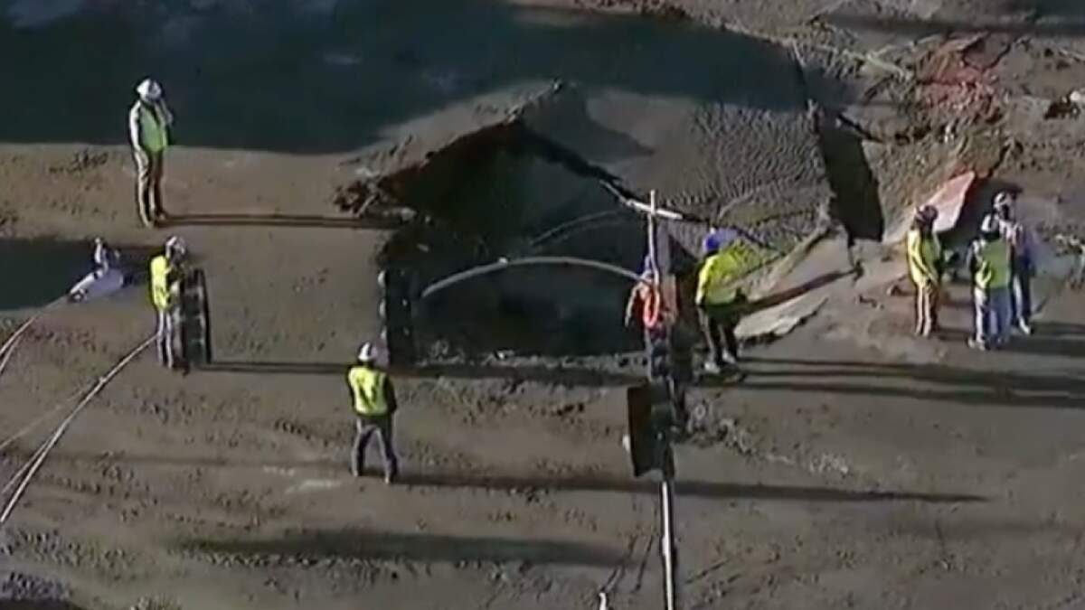 Morena Sinkhole Disrupts Traffic One More Day