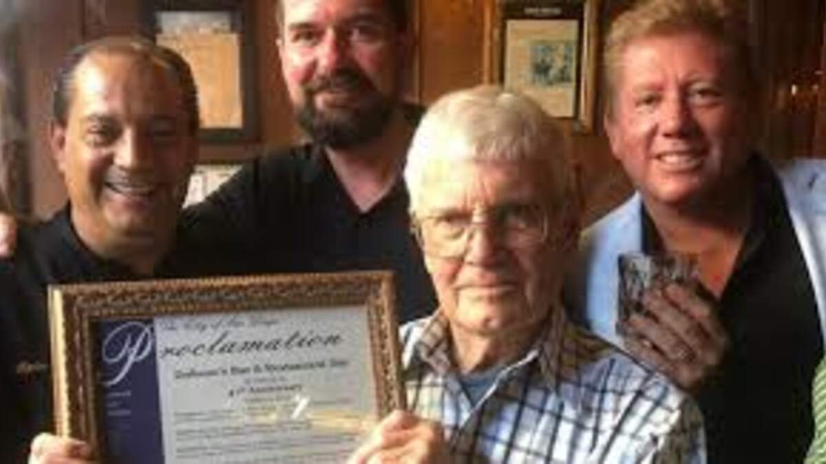 Legendary San Diego Restaurant Host, Paul Dobson, Dies