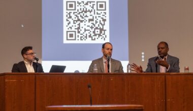 Berkeley Law faculty face off on criminalization of houselessness | Campus