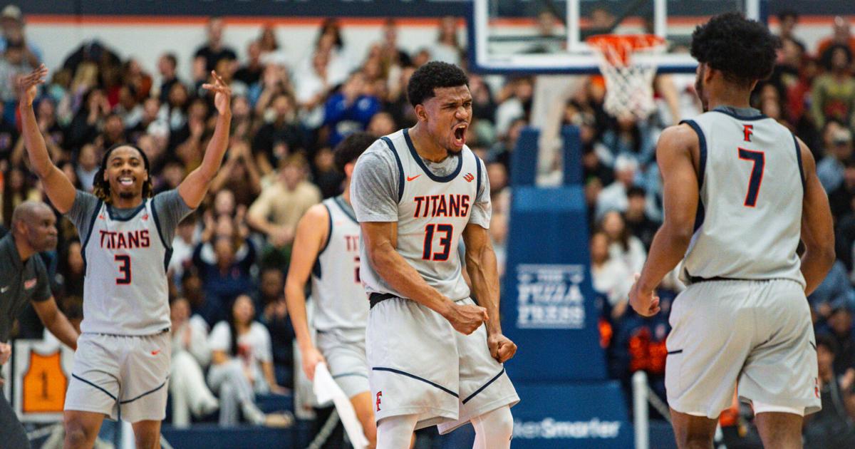 Men's basketball puts on a defensive clinic, silences Long Beach State at home | Sports