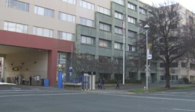 Half of state workers still absent as vacant state buildings weigh on downtown Sacramento