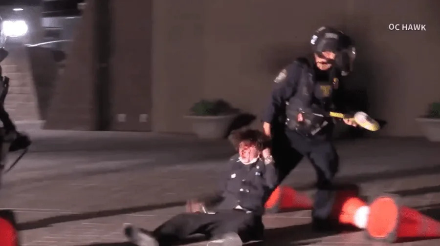 Video shows Southern California ICE protest turn violent amid nationwide uproar. Jan. 9, 2026. (OC Hawk)