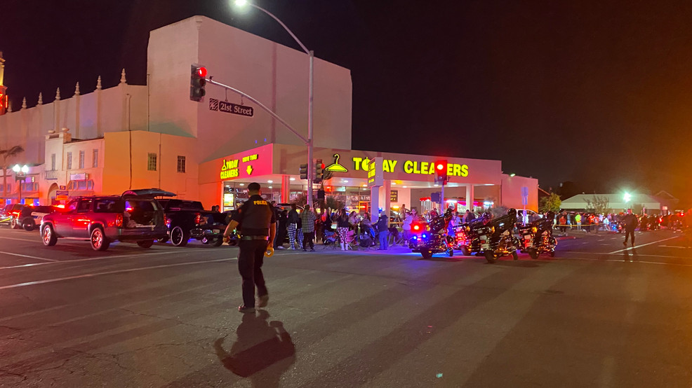 {p}Driver crashes into attendees at the Bakersfield Christmas Parade on Thursday, December 7, 2023. Three people taken to the hospital with serious injuries. KBAK/FOX58{/p}