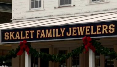 Skalet Family Jewelers in Old Sacramento closes its doors