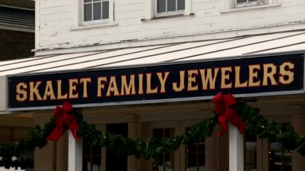 Skalet Family Jewelers in Old Sacramento closes its doors