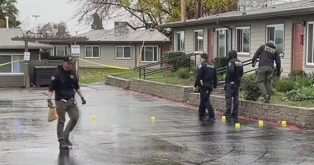 Antioch residents demand answers following apartment complex shooting that injured girl