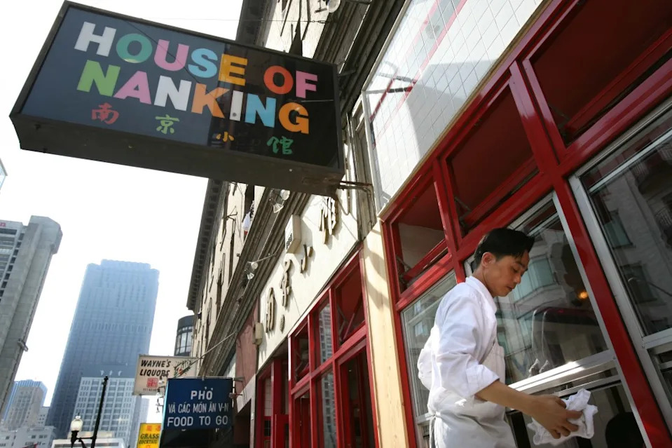 The House of Nanking on Kearny Street is a legendary eating institution that often has long lines of hungry diners hoping for a table. Renowned as much for it’s surly service as the food, it is worth the wait. Taken in San Francisco’s Chinatown.