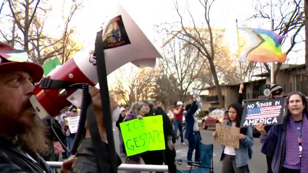 Sacramento protesters demand end to ICE after Minneapolis shooting