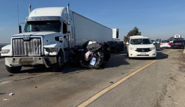Multi-vehicle crash on HWY 99 leaves one dead, many injured | CBS47 and KSEE24