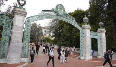 UC Berkeley enrolls more new international students, defying trend