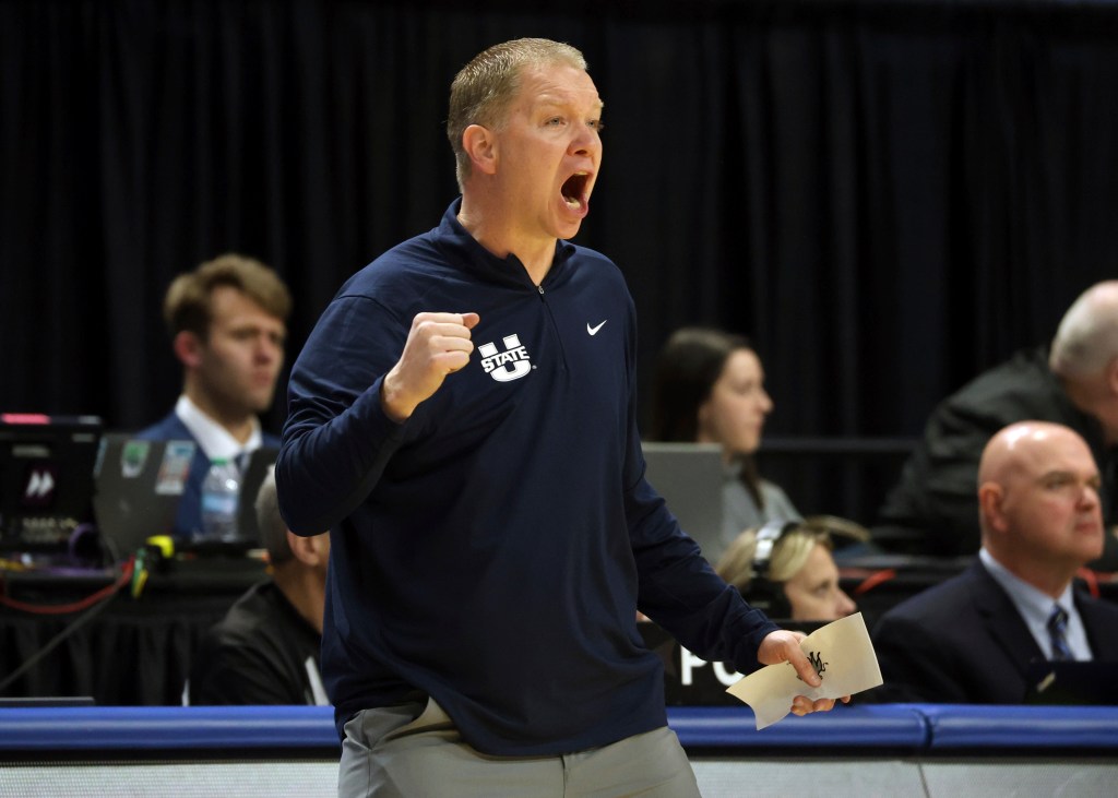 First-place Aztecs head to second-place Utah State, which keeps on winning despite coaching turnover