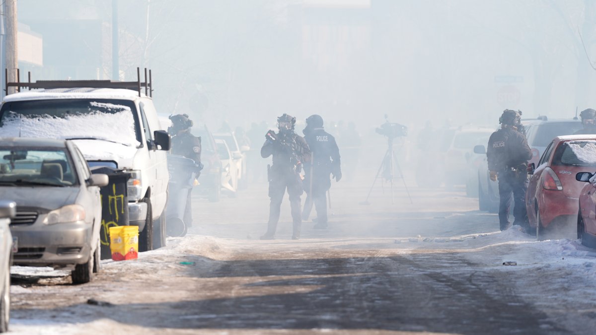 Minneapolis protester fatally shot was ICU nurse Alex Pretti – NBC Los Angeles