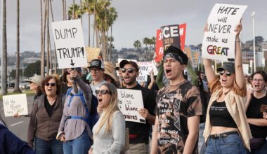 Hundreds of San Diegans protest Trump in nationwide ‘Free America Walkout’ – The UCSD Guardian