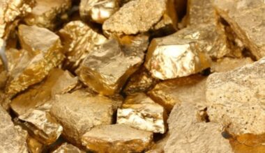 James Marshall finds gold in California