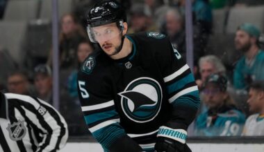 San Jose Sharks activate Vincent Desharnais for game vs. Florida Panthers