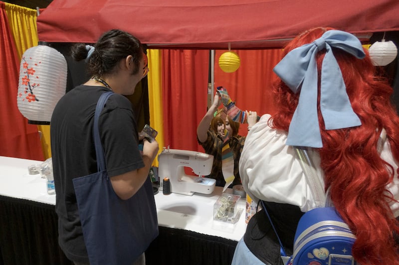 Ribbons being repaired