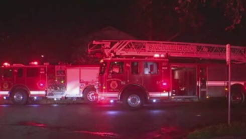 House fire in Sacramento kills one person, injures firefighter