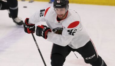 Chicago Blackhawks trade Nolan Allan, Laurent Brossoit to Sharks